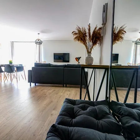 Gold Your Rodzinny 11 Apartment